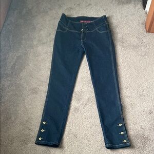 Apple Bottom Skinny Jeans with Gold Button Detail SIZE 9/10